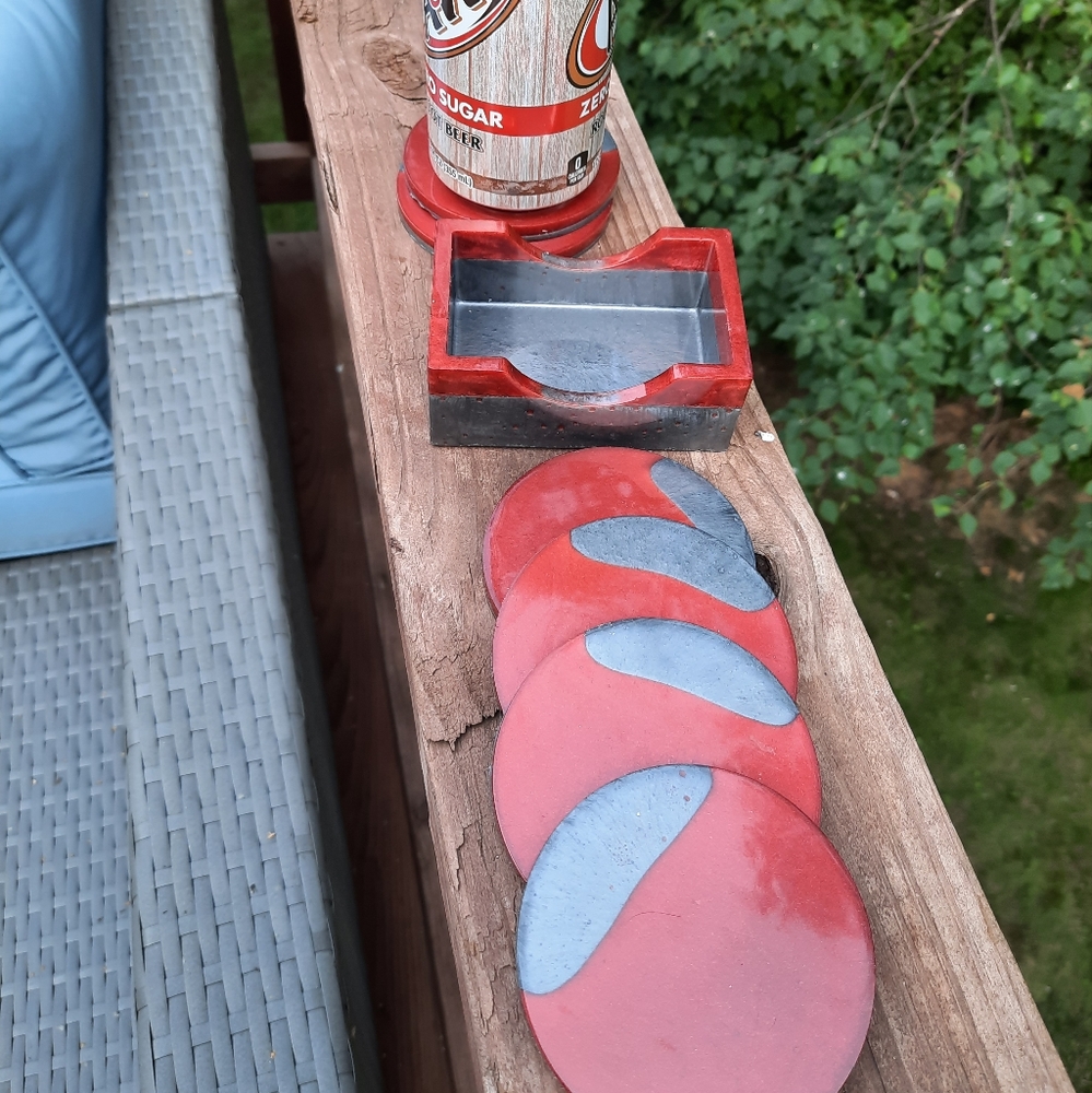 Coaster Set wine & grey resin & holder handmade